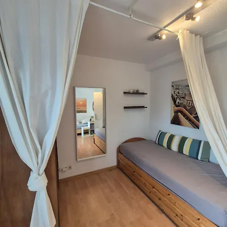 Helle, Komfortabel Und Zentral Gelegene * 吕塞尔斯海姆