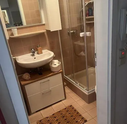 Helle, Komfortabel Und Zentral Gelegene Apartmán Rüsselsheim